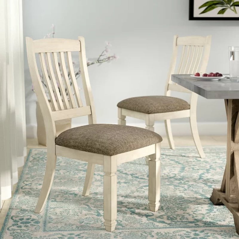 Molly 6 - Person Dining Set