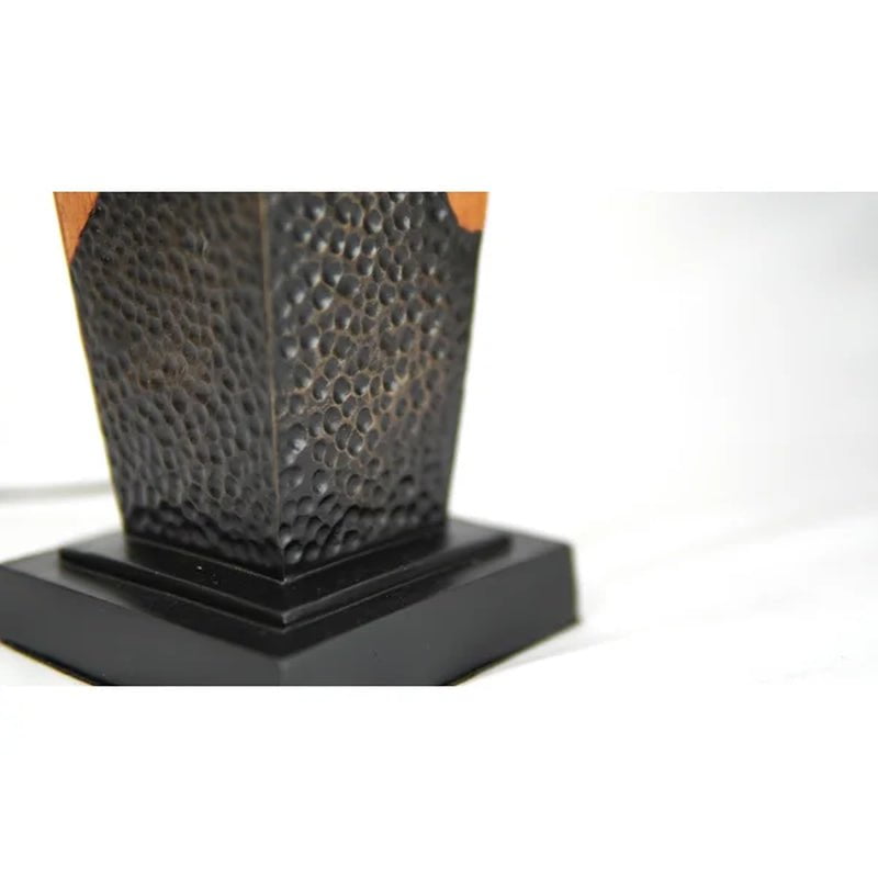 Disckinson Resin Table Lamp