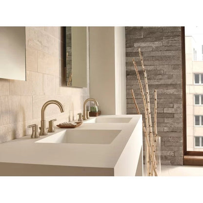 Trinsic Widespread Faucet 2-Handle Bathroom Faucet with Drain Assembly