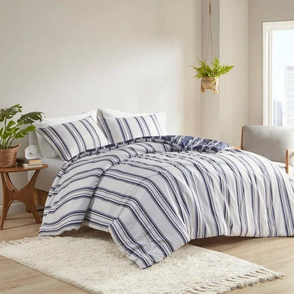Mountie Comforter Set