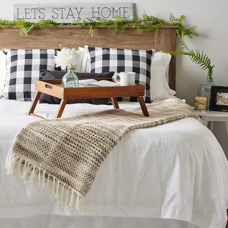 Quevedo Handmade Throw Blanket