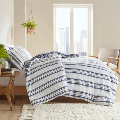 Mountie Comforter Set