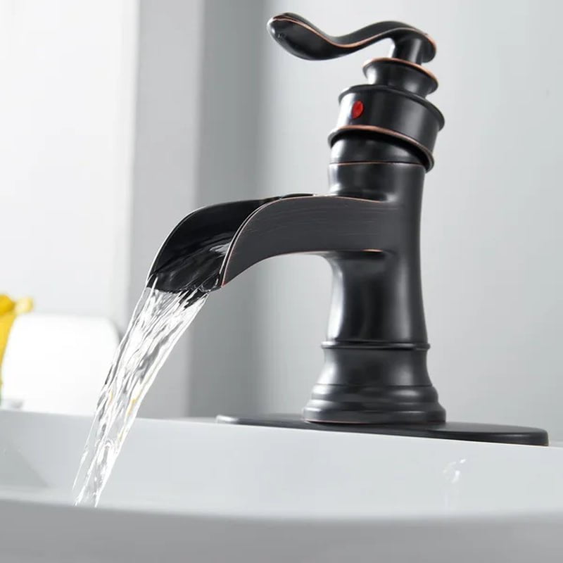 Single Hole Faucet Single-Handle Bathroom Faucet with Drain Assembly