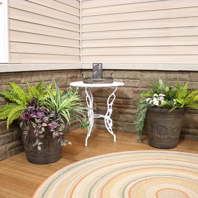 Kehlani Resin Pot Planter