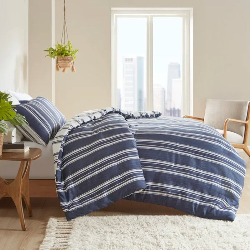 Mountie Comforter Set