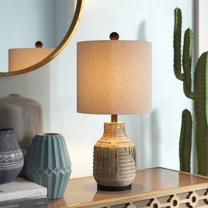 Haset Resin Table Lamp