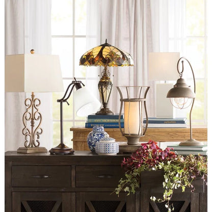 Wellfleet Metal Arched Lamp