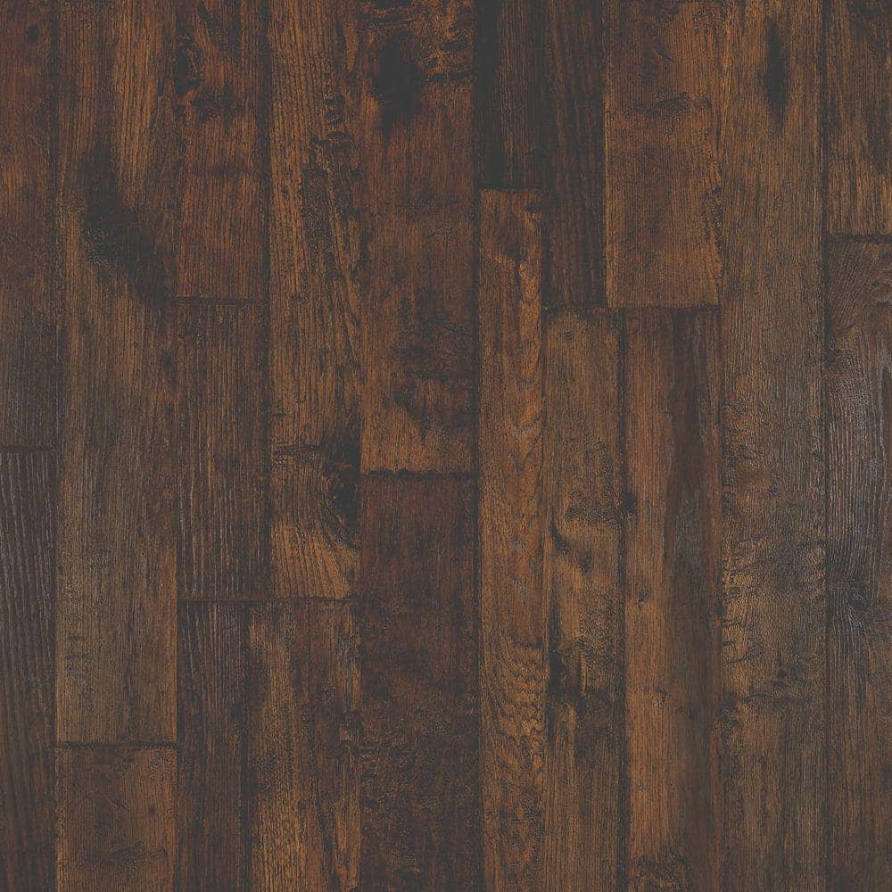 Outlast+ Somerton Auburn 12 Mm T X 7.5 In. W Waterproof Laminate Wood Flooring (549.6 Sqft/Pallet)