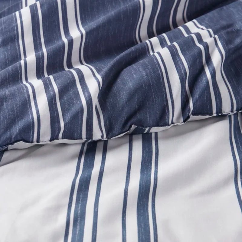 Mountie Comforter Set