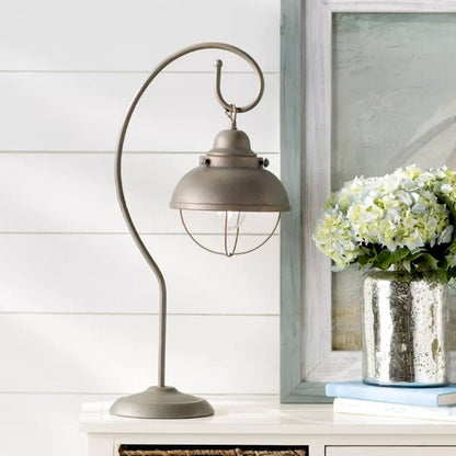 Wellfleet Metal Arched Lamp