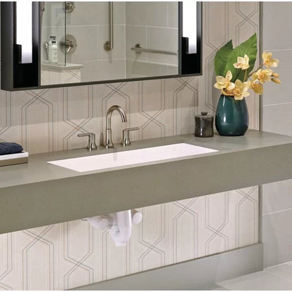 Trinsic Widespread Faucet 2-Handle Bathroom Faucet with Drain Assembly