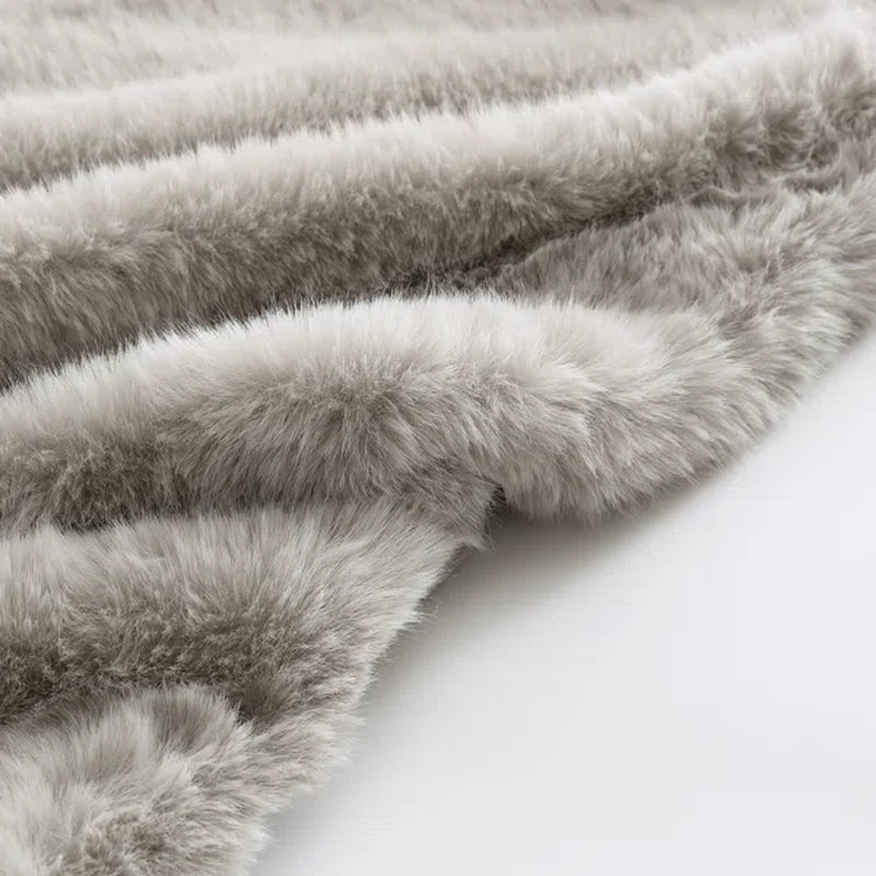 Pile Throw Blanket